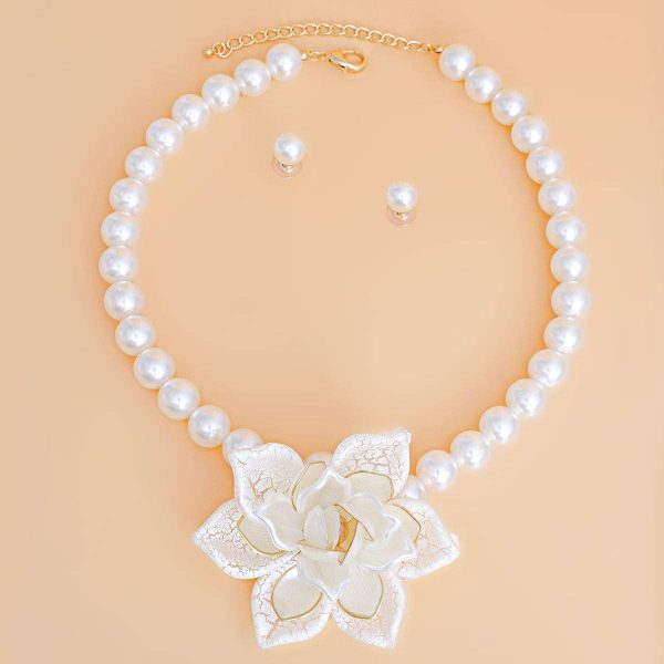 Product Image for  Pearl Necklace Cream Flower Pendant Set for Women