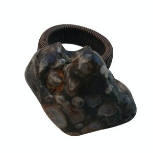 Product Image for  ESSENTIAL OIL DIFFUSER LAVA ROCK STRETCH RING