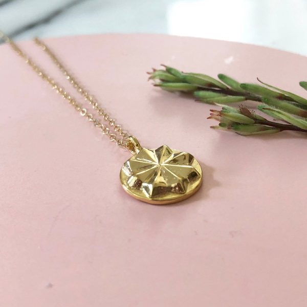 Product Image for  GOLD CIRCA PENDANT