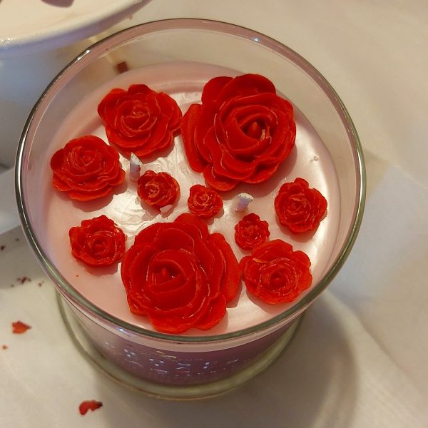 Product Image for  Rose Petals Luxury Candle